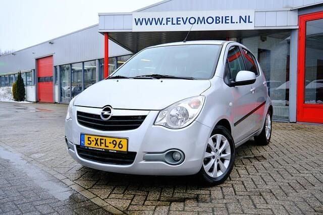 Grijs Gebruikt 2014 Opel Agila Hatchback | € 6.450 (Eerlijke prijs) - Afbeelding 1/4