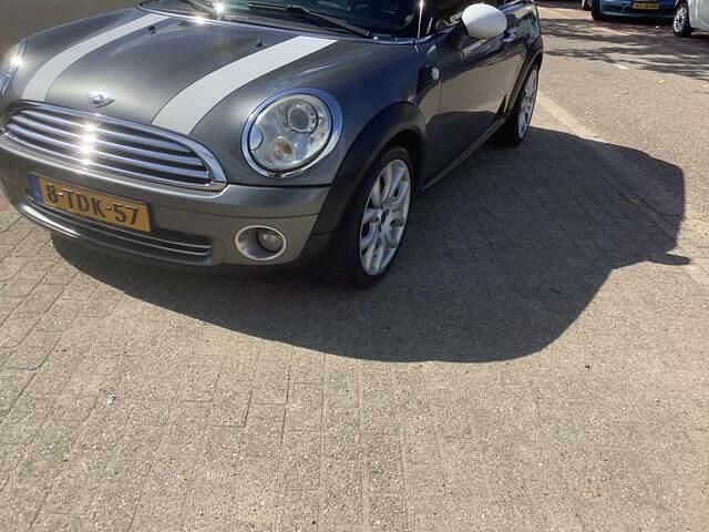 Grijs Gebruikt 2009 Mini Cooper Hatchback | € 5.750 - Afbeelding 1/4