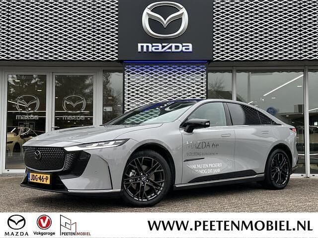 Grijs Gebruikt 2025 Mazda 6e Takumi-Line Hatchback | € 43.895 (Iets duurder) - Afbeelding 1/4