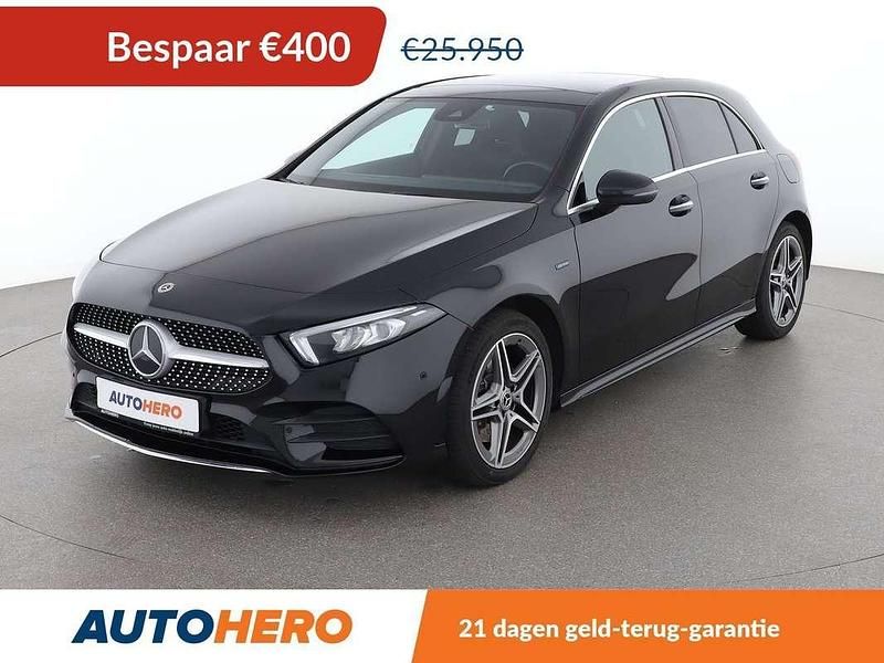 Zwart Gebruikt 2020 Mercedes A250 AMG line Sedan | € 25.749 (Eerlijke prijs) - Afbeelding 1/3