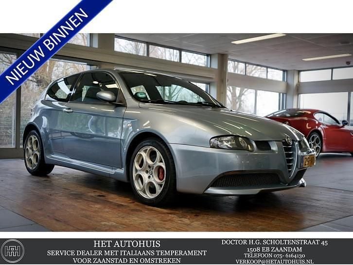 Blauw Occasion 2003 Alfa Romeo 147 GTA Hatchback | € 14.950 - Afbeelding 1/4