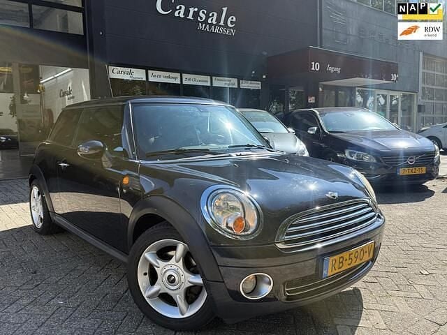 Zwart Gebruikt 2007 Mini Cooper Hatchback | € 2.150 (Super prijs) - Afbeelding 1/4