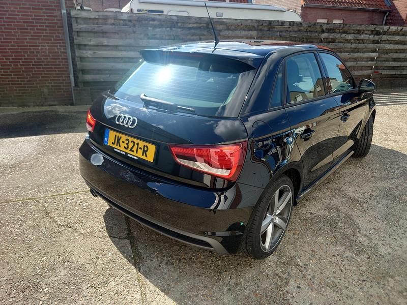 Occasion Audi A1 Sportback S-Line 95 PK (69 kW) 2016 Zwart Hatchback