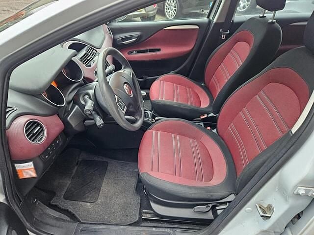 Occasion Fiat Punto Evo Dynamic 65 PK (47 kW) 2010 Wit Hatchback