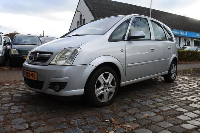Grijs (metallic) Gebruikt 2009 Opel Meriva Cosmo MPV | € 1.295 (Goede deal) - Afbeelding 1/4