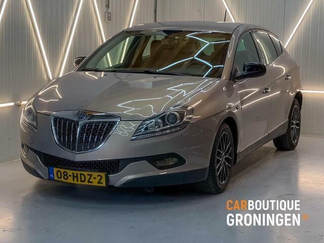 Beige Gebruikt 2008 Lancia Delta Hatchback | € 3.990 (Iets duurder) - Afbeelding 1/4