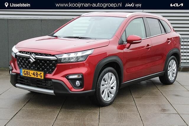 Rood Gebruikt 2023 Suzuki SX4 S-Cross SUV | € 25.795 - Afbeelding 1/4