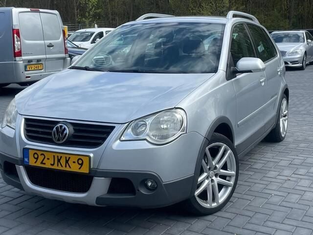 Grijs Gebruikt 2009 VW Polo Cross Hatchback | € 4.995 (Eerlijke prijs) - Afbeelding 1/4
