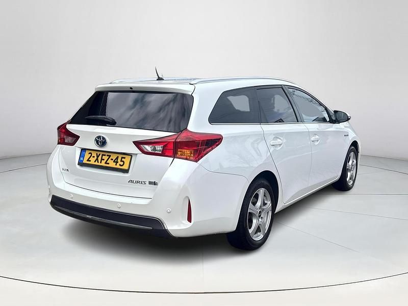 Occasion Toyota Auris Hybrid 2014 Wit Stationwagen