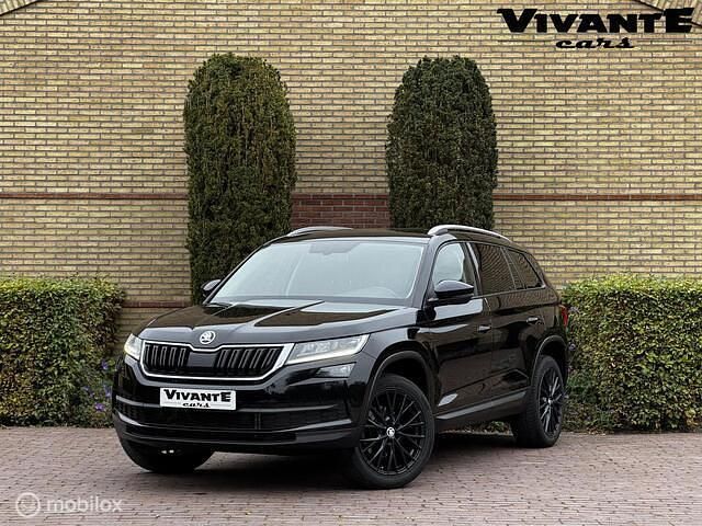 Zwart Gebruikt 2019 Skoda Kodiaq Business Line SUV | € 18.995 (Goede deal) - Afbeelding 1/4