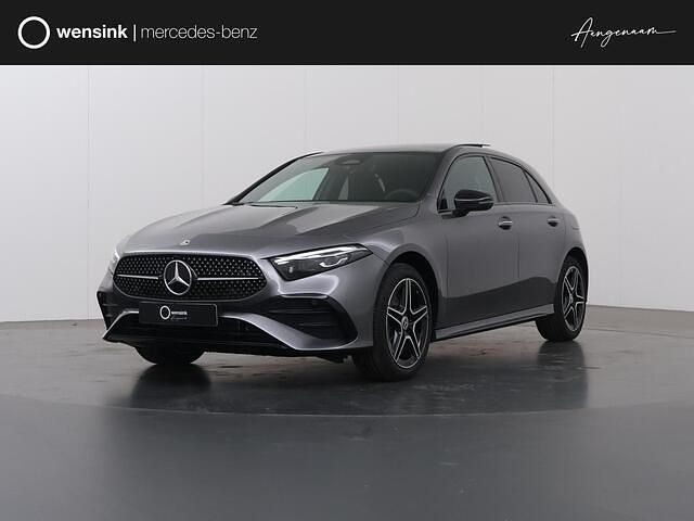 Nieuw Mercedes A250 Business 163 PK (119 kW) 2026 Grijs Hatchback
