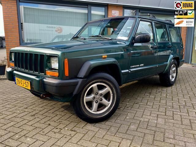 Groen Gebruikt 1999 Jeep Cherokee Limited SUV | € 8.450 - Afbeelding 1/4