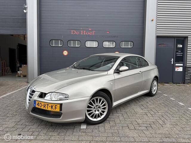 Grijs Gebruikt 2005 Alfa Romeo GT Coupé | € 2.999 (Super prijs) - Afbeelding 1/4