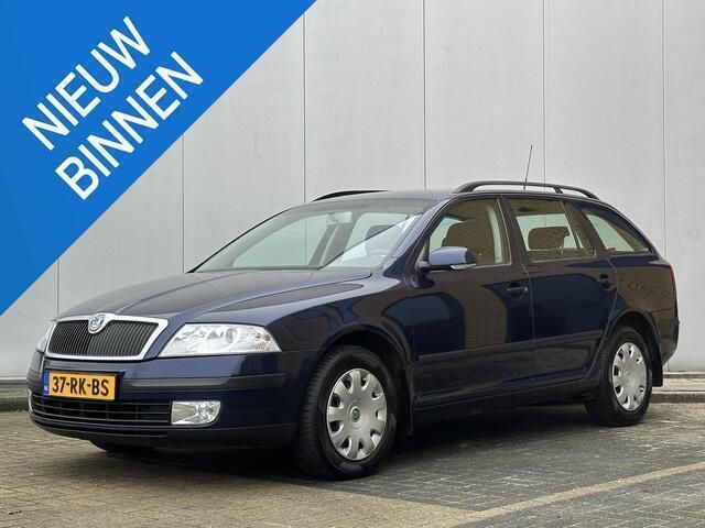 Blauw Gebruikt 2005 Skoda Octavia Stationwagen | € 4.950 (Duur) - Afbeelding 1/4