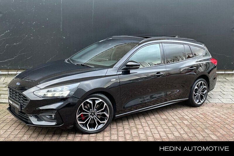 Zwart Gebruikt 2021 Ford Focus Business Edition Stationwagen | € 25.745 (Iets duurder) - Afbeelding 1/4