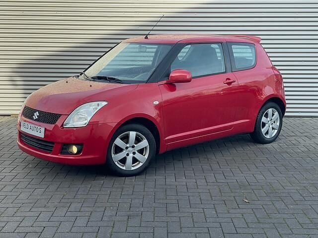 Rood (metallic) Occasion 2010 Suzuki Swift Sport Hatchback | € 3.480 (Goede deal) - Afbeelding 1/4