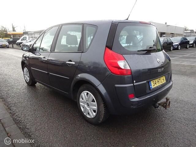 Occasion Renault Scénic III 112 PK (82 kW) 2009 Grijs MPV