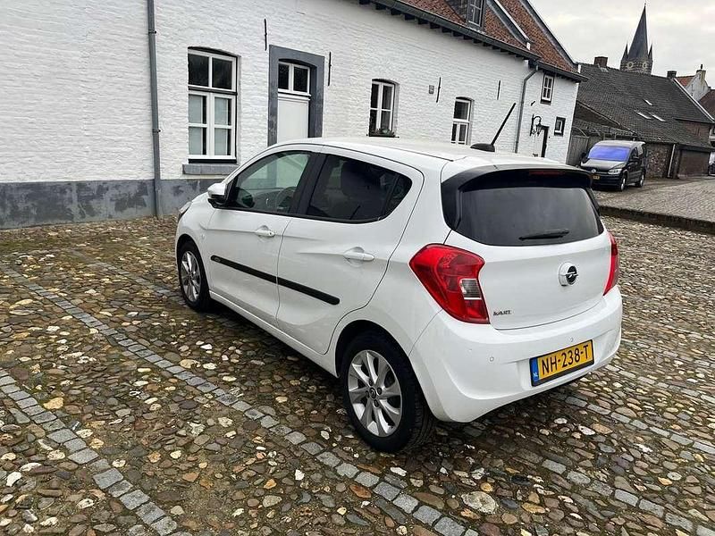 Occasion Opel Karl Innovation 75 PK (55 kW) 2017 Wit Hatchback