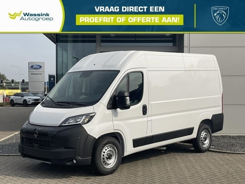 Wit Nieuw 2024 Peugeot Boxer Van | € 32.699 (Goede deal) - Afbeelding 1/4