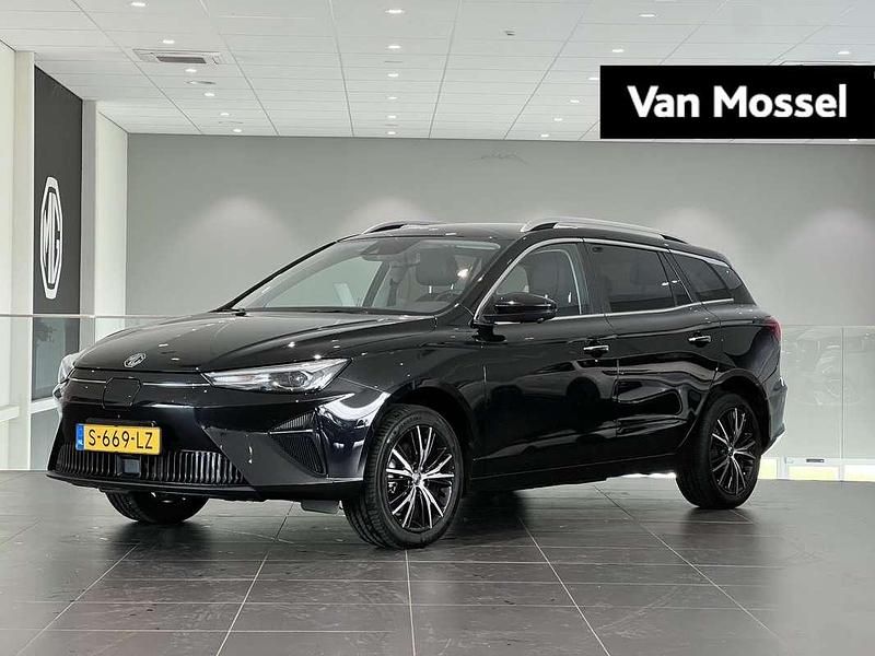 Zwart Gebruikt 2023 MG MG5 EV Long Range Luxury Stationwagen | € 23.495 - Afbeelding 1/3