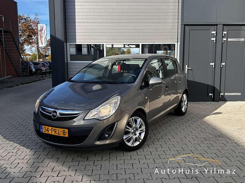 Occasion Opel Corsa Edition 86 PK (63 kW) 2011 Bruin Hatchback