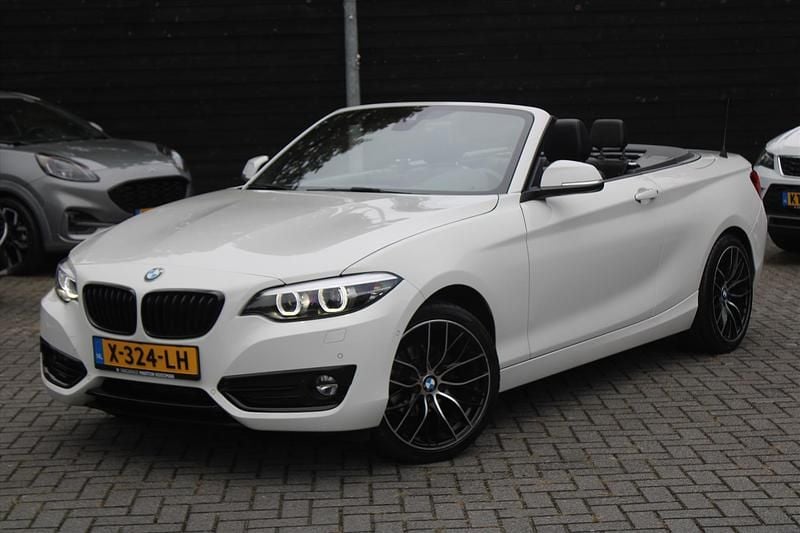 Wit Gebruikt 2020 BMW 218 Executive Cabriolet | € 26.995 (Eerlijke prijs) - Afbeelding 1/4