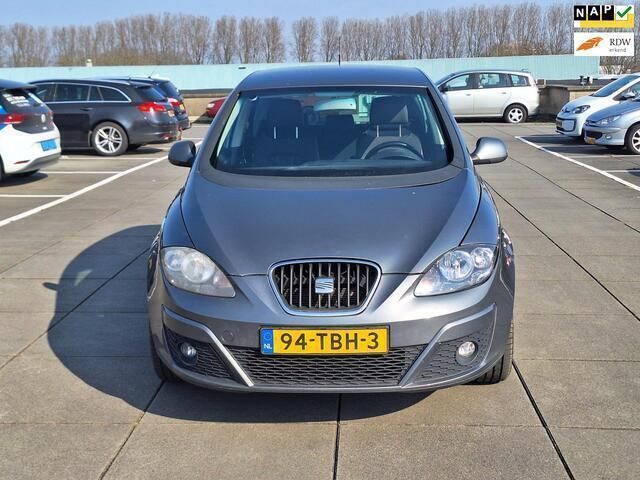 Grijs Gebruikt 2012 Seat Altea Copa MPV | € 2.850 (Goede deal) - Afbeelding 1/4