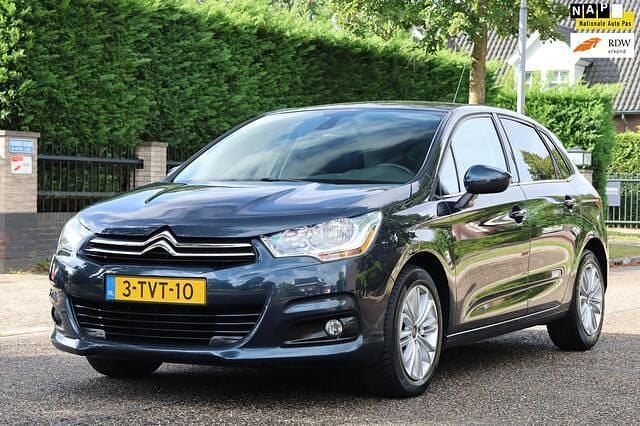 Blauw Gebruikt 2014 Citroën C4 Exclusive Hatchback | € 4.995 (Eerlijke prijs) - Afbeelding 1/4