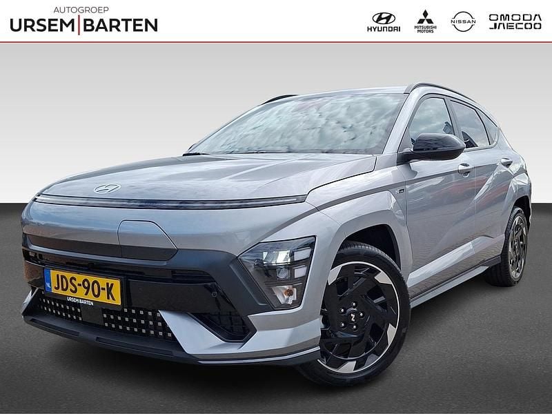 Grijs Occasion 2025 Hyundai Kona N Line SUV | € 36.730 (Eerlijke prijs) - Afbeelding 1/4