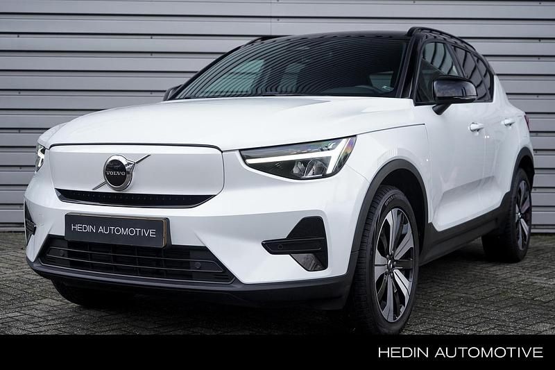 Wit Occasion 2022 Volvo XC40 Plus SUV | € 29.995 (Super prijs) - Afbeelding 1/4