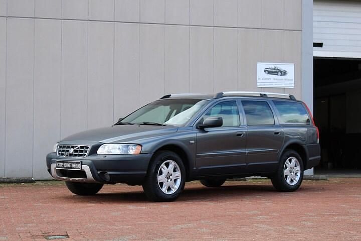 Occasion Volvo XC70 Summum 210 PK (154 kW) 2005 Grijs Stationwagen