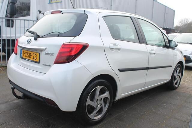 Occasion Toyota Yaris 75 PK (55 kW) 2014 Wit Hatchback