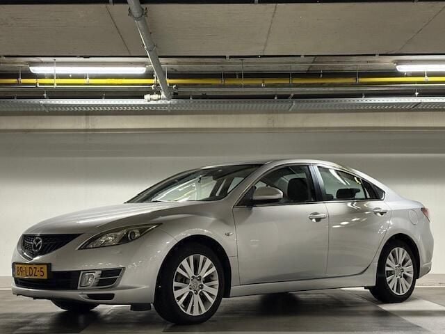 Grijs Gebruikt 2010 Mazda 6 Sedan | € 4.250 (Eerlijke prijs) - Afbeelding 1/4