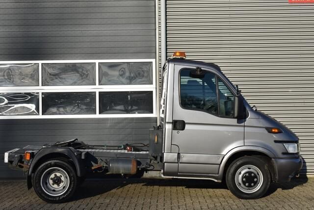Occasion Iveco Daily 125 PK (91 kW) 2000 Grijs Van