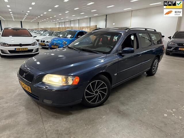 Blauw Gebruikt 2005 Volvo V70 Summum Stationwagen | € 2.499 (Goede deal) - Afbeelding 1/4