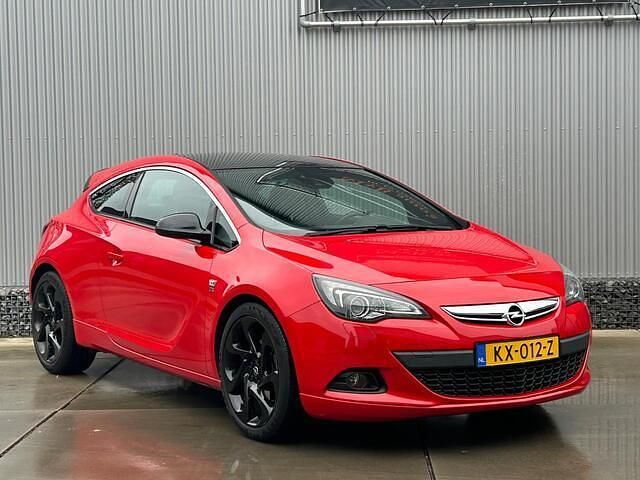 Occasion Opel Astra GTC Sport 170 PK (125 kW) 2015 Rood Hatchback