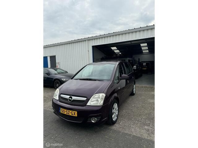 Occasion Opel Meriva Cosmo 105 PK (77 kW) 2006 Paars MPV