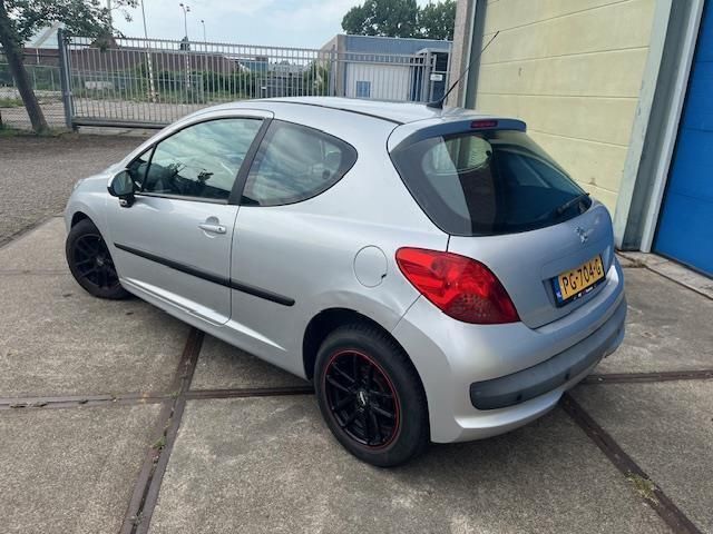 Occasion Peugeot 207 88 PK (64 kW) 2007 Grijs Hatchback