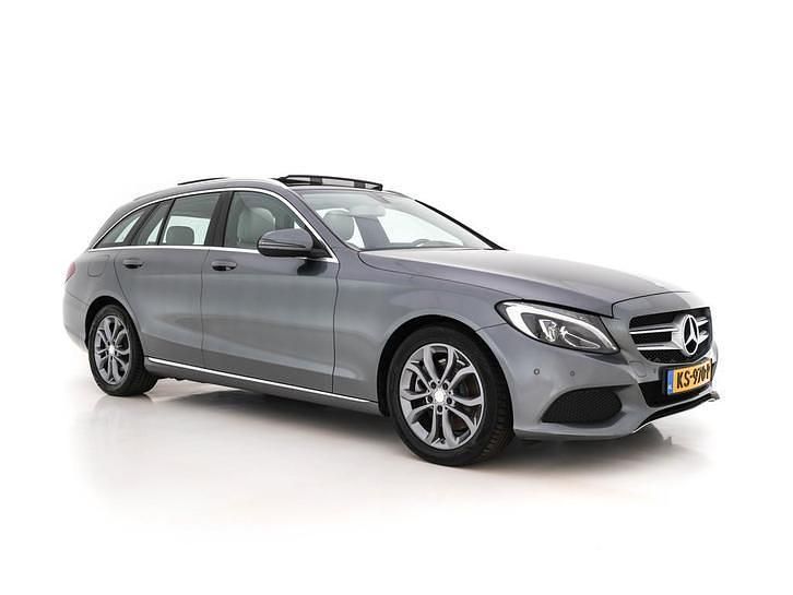 Gebruikt 2016 Mercedes 300 Avantgarde Stationwagen | € 12.945 - Afbeelding 1/4