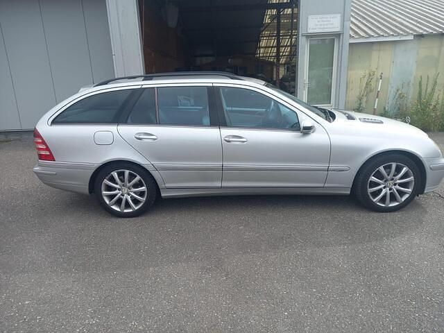 Occasion Mercedes C200 Avantgarde 122 PK (89 kW) 2005 Grijs Stationwagen