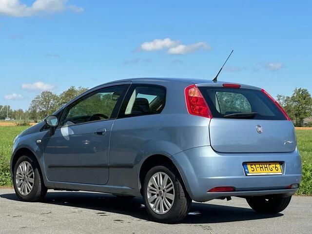 Occasion Fiat Grande Punto Lusso 77 PK (56 kW) 2008 Blauw Hatchback