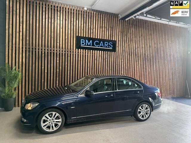 Blauw Gebruikt 2011 Mercedes C200 Avantgarde Sedan | € 8.599 (Eerlijke prijs) - Afbeelding 1/4