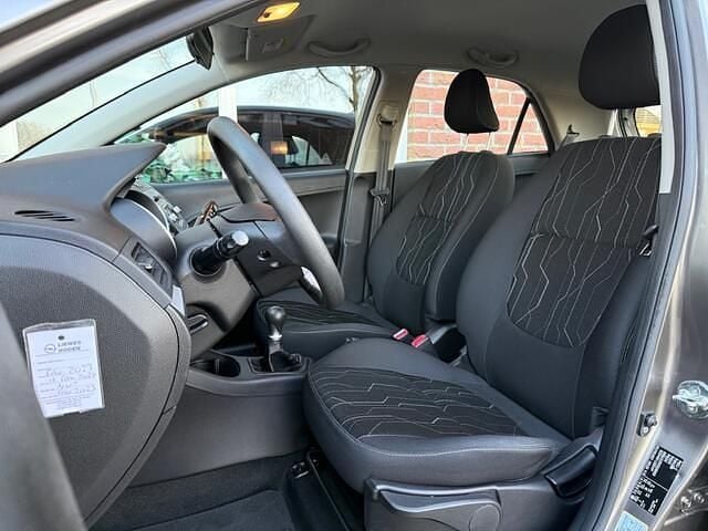 Occasion Kia Picanto Comfort 65 PK (47 kW) 2016 Grijs (metallic) Hatchback