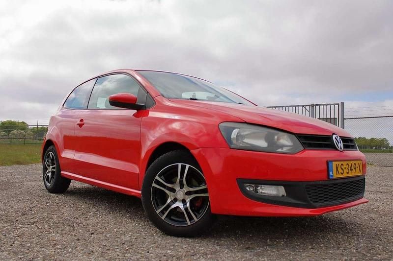 Gebruikt 2010 VW Polo Hatchback | € 3.600 (Eerlijke prijs) - Afbeelding 1/4