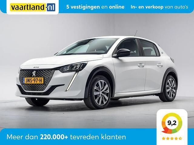 Wit Gebruikt 2023 Peugeot e-208 Active Hatchback | € 16.445 (Super prijs) - Afbeelding 1/4