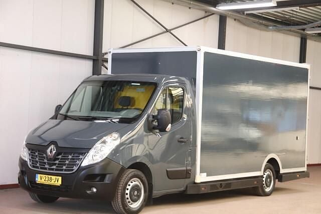 Grijs Gebruikt 2017 Renault Master Van | € 23.900 - Afbeelding 1/4