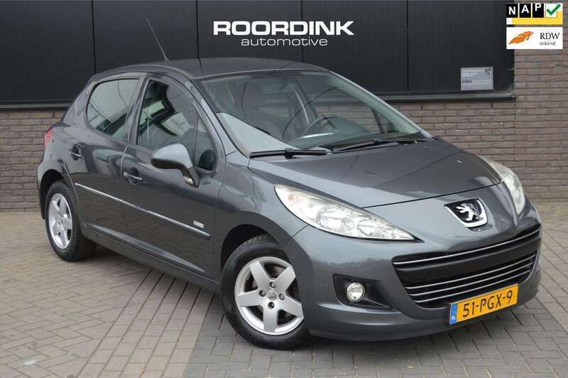 Grijs Gebruikt 2011 Peugeot 207 Hatchback | € 2.500 (Goede deal) - Afbeelding 1/3