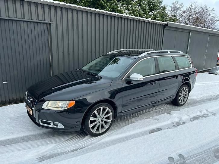 Gebruikt 2009 Volvo V70 Stationwagen | € 7.950 (Super prijs) - Afbeelding 1/4