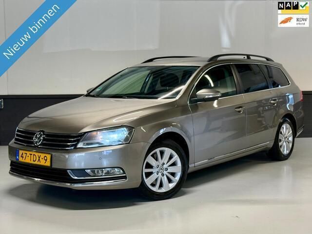 Bruin Gebruikt 2012 VW Passat Stationwagen | € 4.990 (Eerlijke prijs) - Afbeelding 1/4