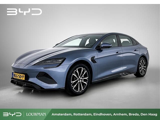 Grijs Occasion 2025 BYD Seal Comfort Sedan | € 38.950 - Afbeelding 1/4